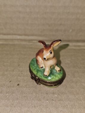 Limoges Hand-Painted Bunny Trinket Box in Brown and Green